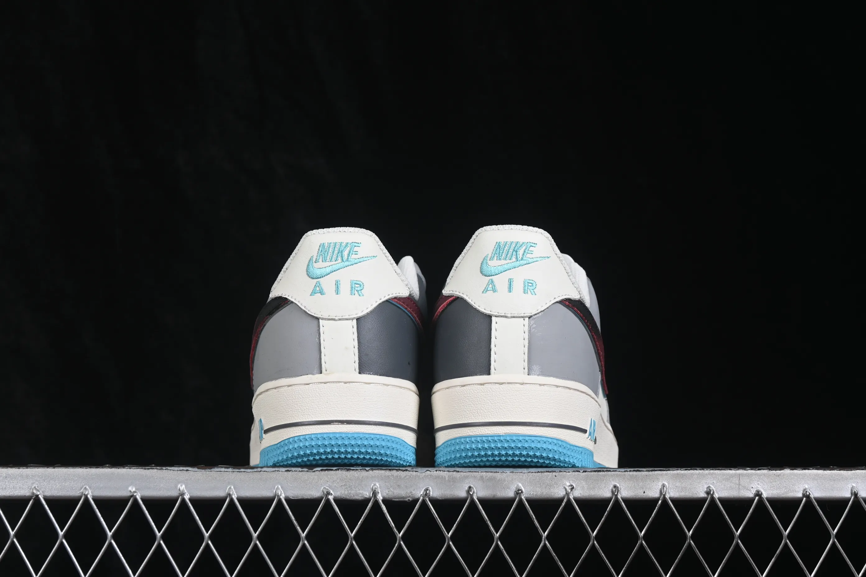 All categories Nk Air Force 1 Air Force series Nk Air Force 1 Low Air Force low-top Nike Air Force 1'07 Low "Ice Island Prelude" Hand-painted graffiti Ice Island Prelude Air Force One low-top casual sneakers LJ8822-616
